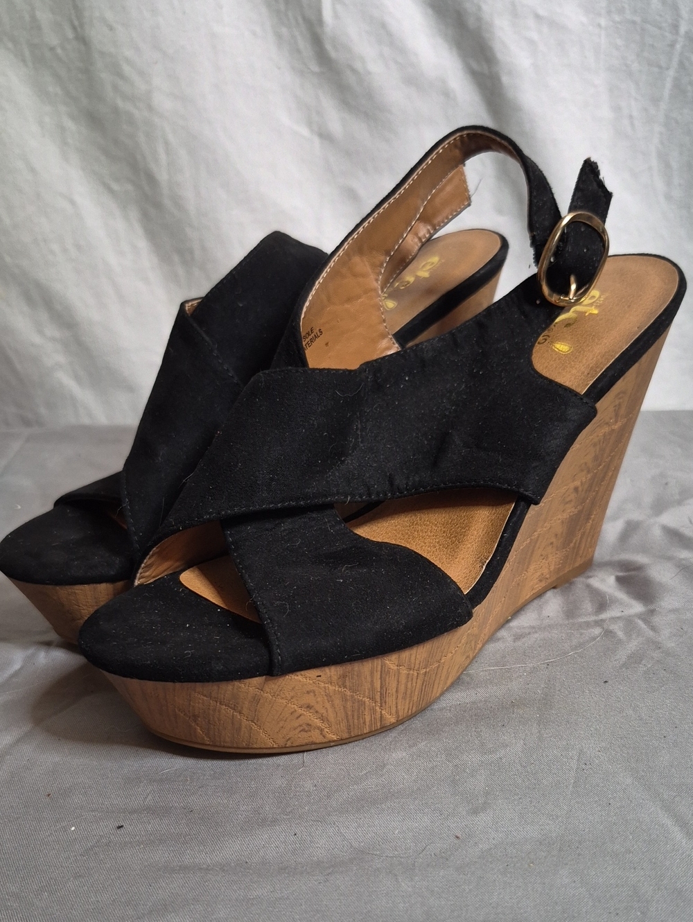 Rue21 Black Slingback Wedge Sandals with Wood-Effect Platform
